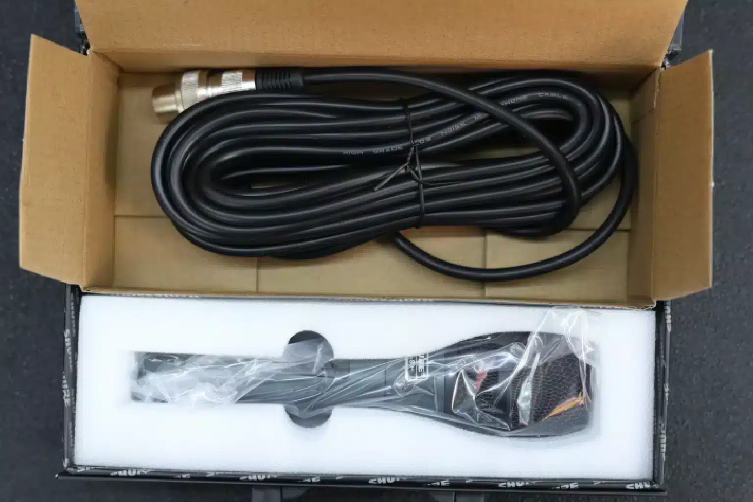 Shure PG89 Professional Dynamic Microphone 5 shure microphones Kenya