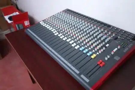 Allen & Heath ZED-22 6 Mixer shops in Kenya,