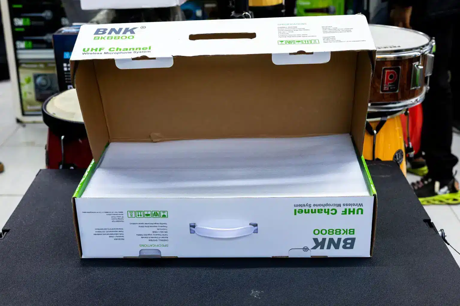 BNK BK8800 8 in 1 Wireless Microphone 4 Bnk 8800 mic performance