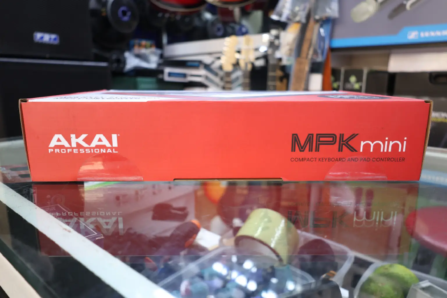 Akai Professional MPK Mini MKII – 25 Keys 6 Akai mpk mini driver
