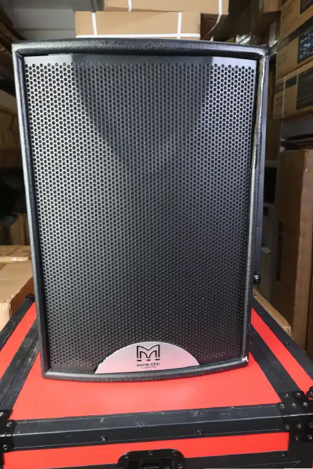 Martin Audio F12 Speaker 8 Martin Audio F12 power handling