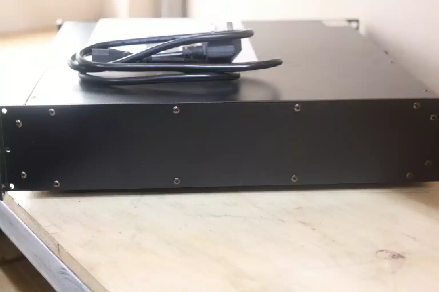 QSC RMX 850 Power Amplifier 5 B 4 1