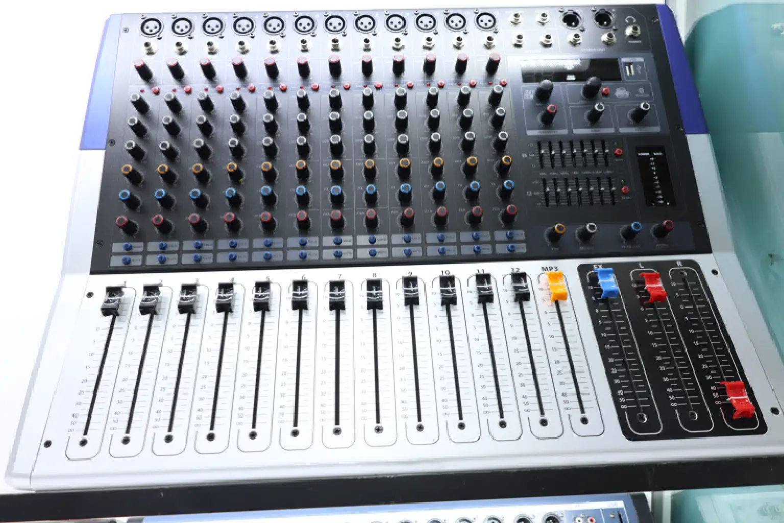 PEV PRO KV 120 12 Channel Mixer 6 PEV PRO KV 120 troubleshooting