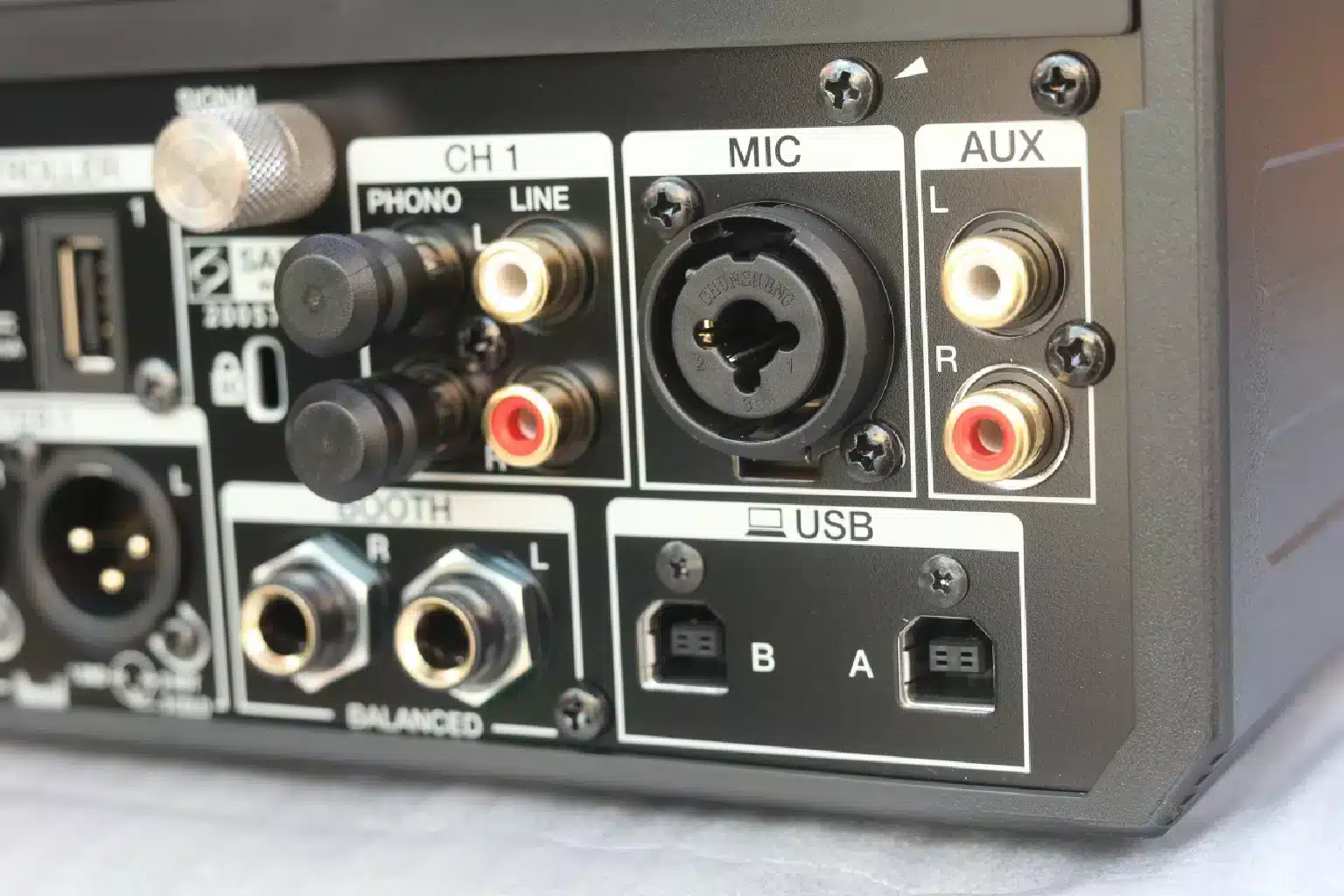 DJM S11 Pioneer DJ Mixer 2 Pioneer DJM-S11 Kenya,