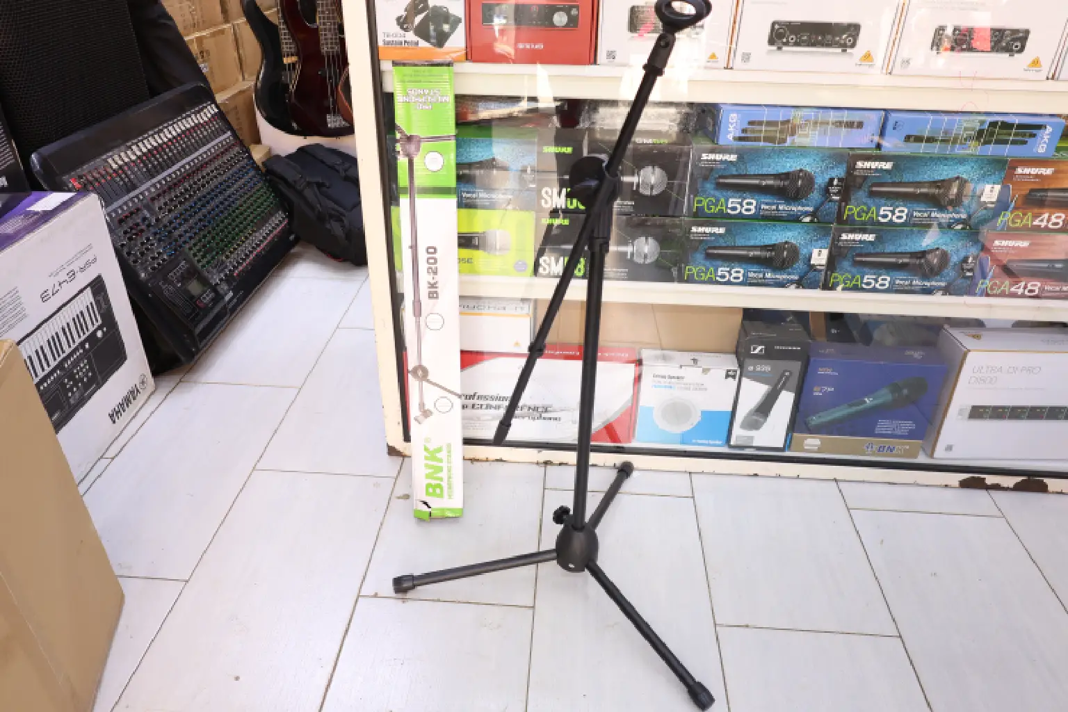 BNK BK 200 Mic Stand 8 bk 200 stand prices