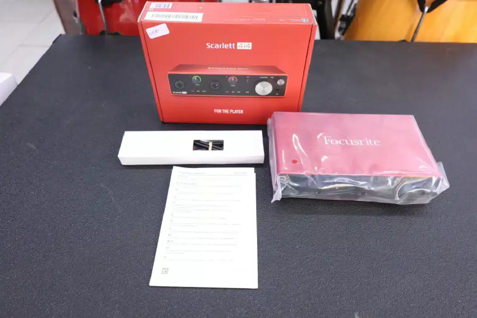 Focusrite scarlett 4i4 Soundcard 4th Gen 7 Focusrite scarlett interface