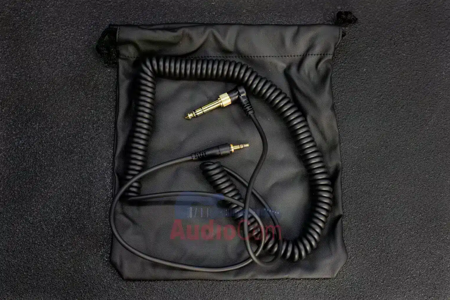 Behringer HPX6000 Studio Headphones 8 headphones Nairobi