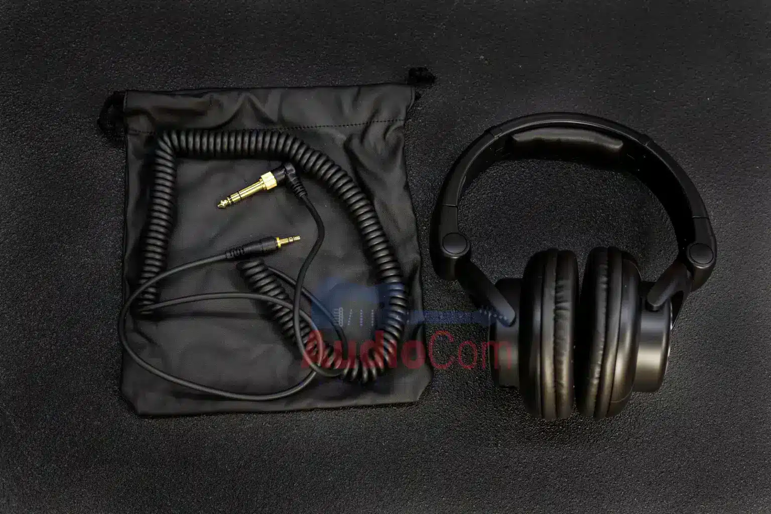 Behringer HPX6000 Studio Headphones 7 headphones price