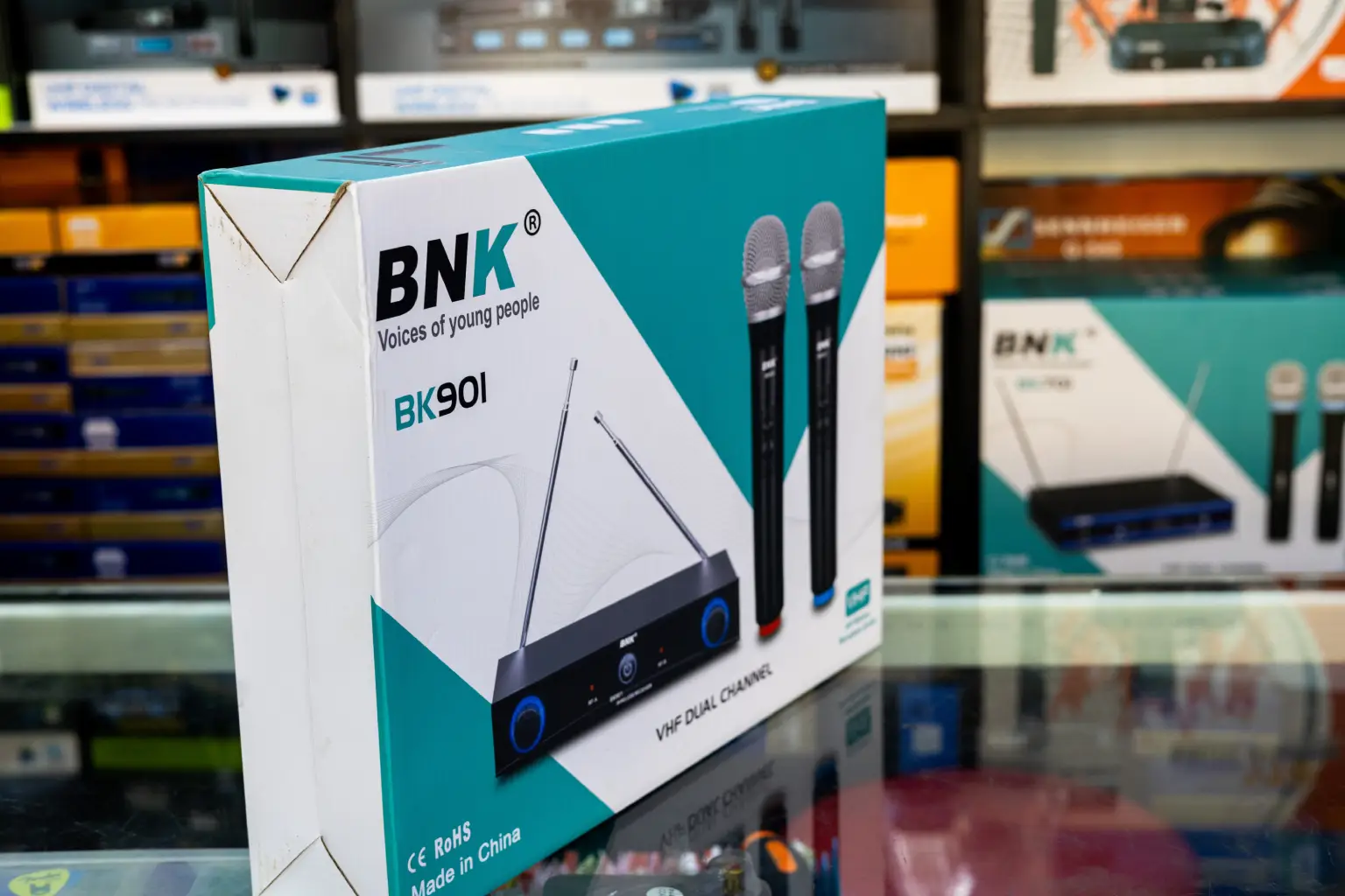 BNK BK901 Wireless Microphone 3 Bnk wireless Microphone music shops