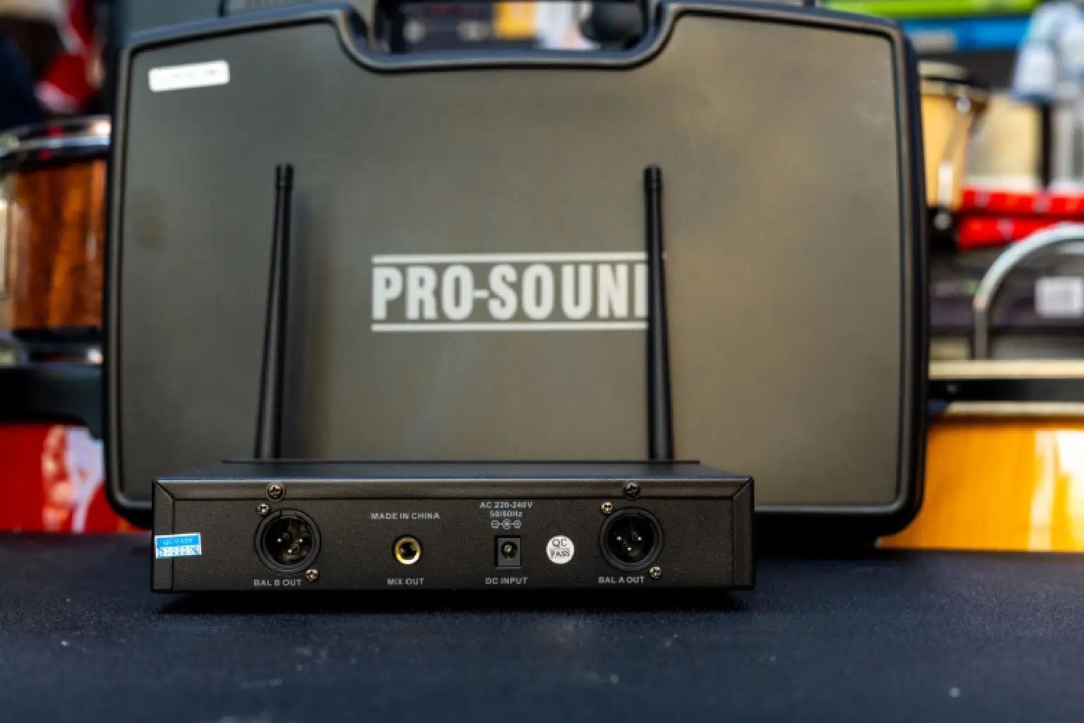 Pro-sound UHF 400 Wireless Microphone 5 UHF 400 Wireless prices in Kenya
