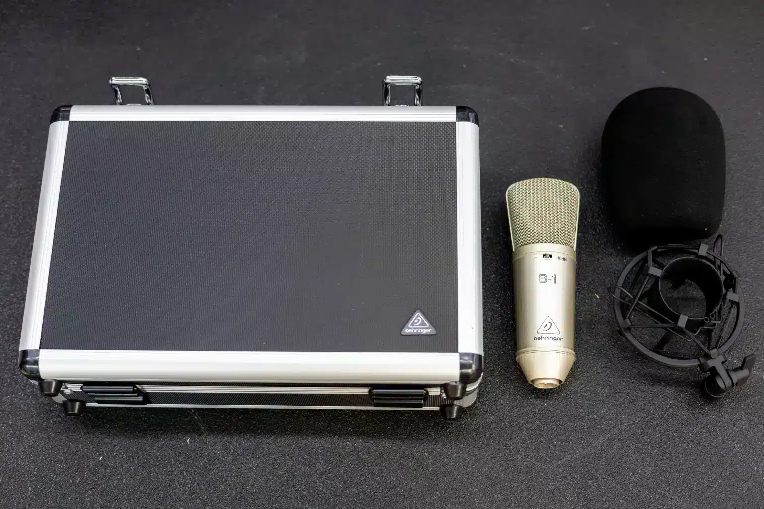 Behringer B1 Condenser Microphone 9 Behringer B-1 accessories
