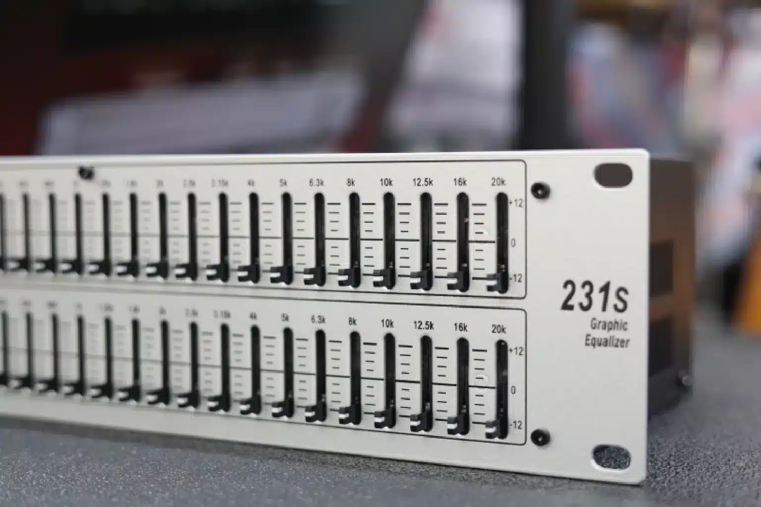 DBX 231S Graphic Equalizer 16 Behringer DBX 231s EQ frequency response