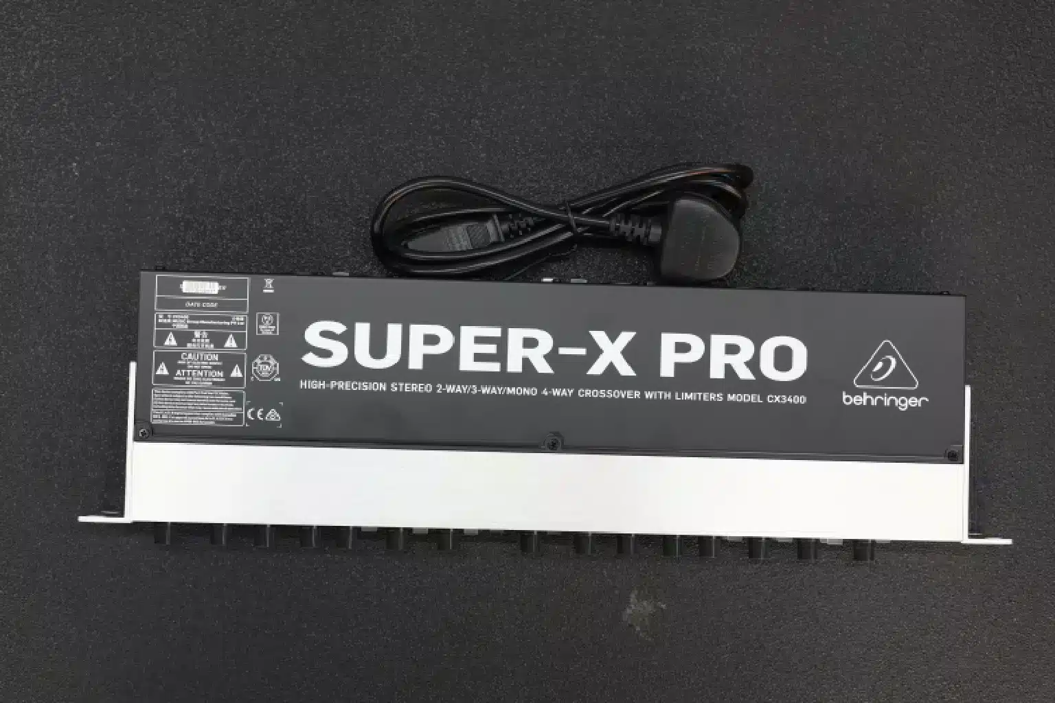 Behringer super CX3400 11 behringer signal processors price