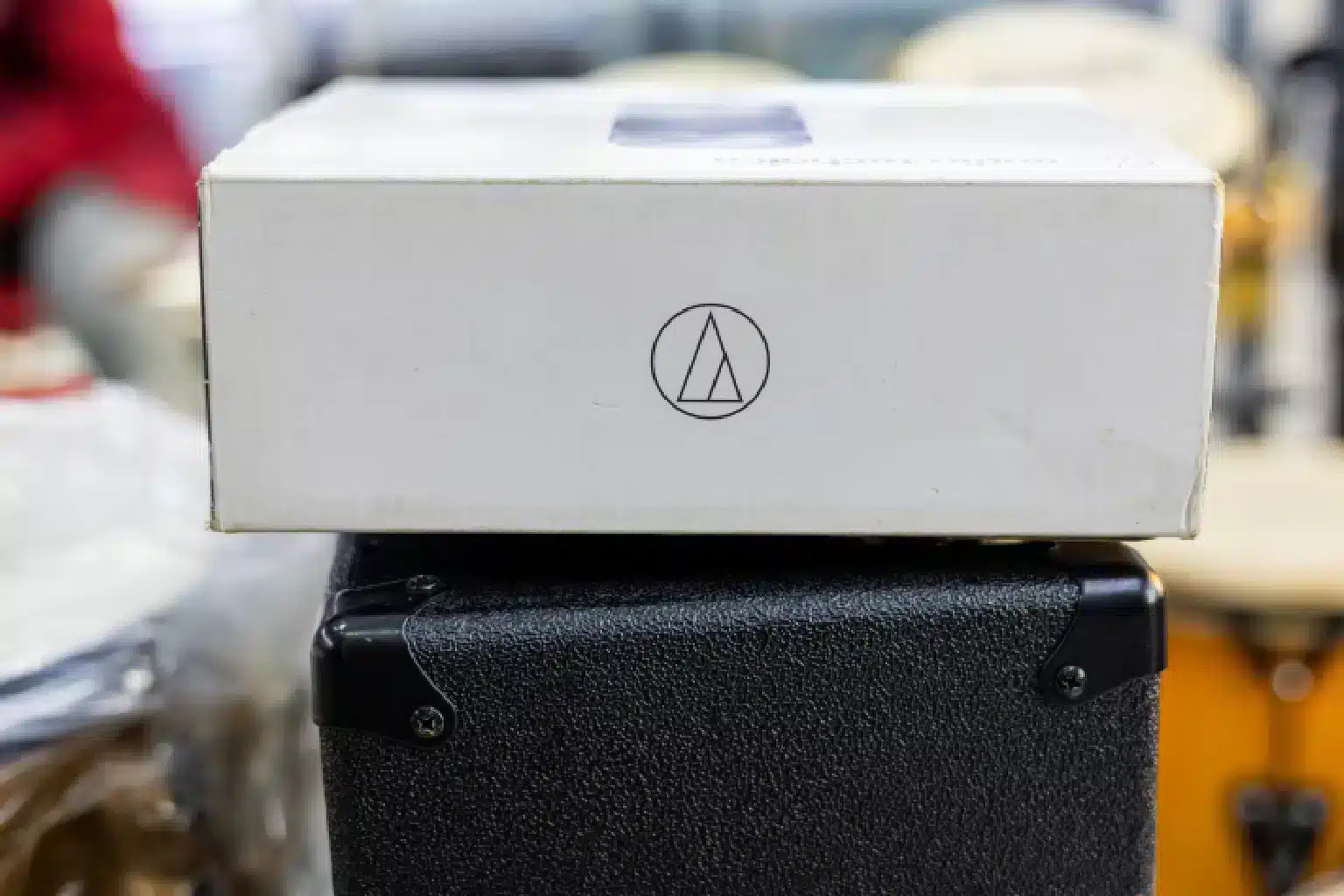 Audio technica AT2035 Microphone 6 Affordable condenser mic Kenya