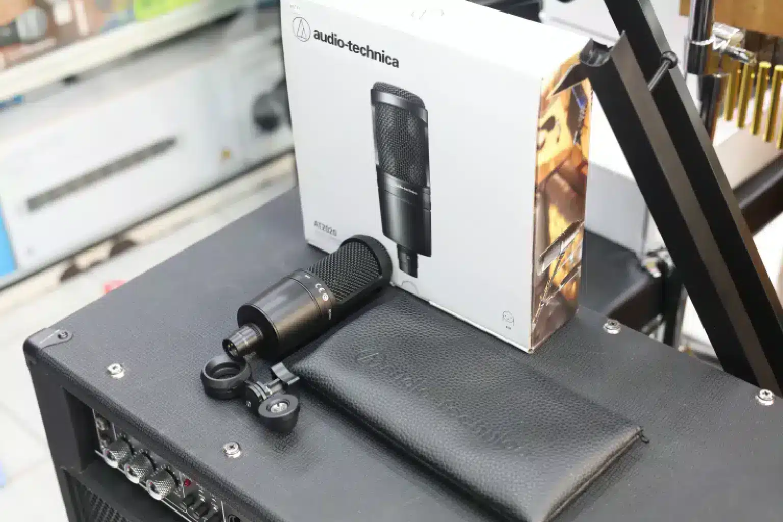 Audio technica AT2020 Cardioid Condenser Microphone 8 AT2020 microphone
