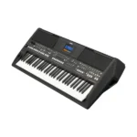 Yamaha PSR SX600 keyboard