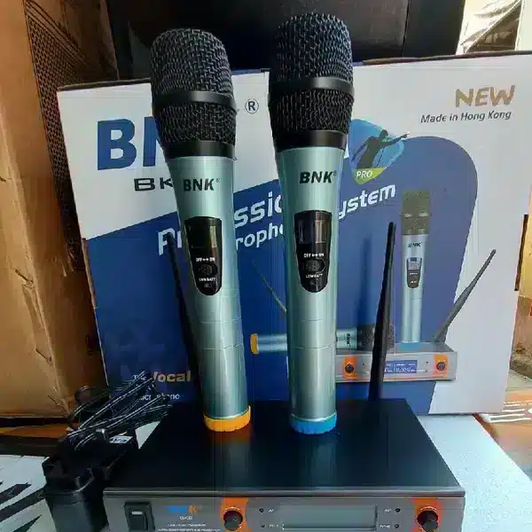 Bnk Bk 9 HTLP lapel Bnk Bk 9 HTLP lapel
