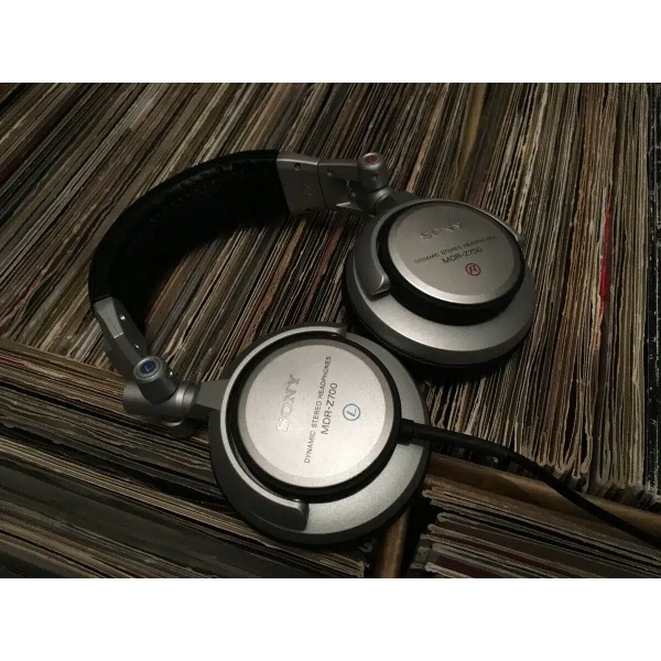 Sony MDR-Z700DJ Headphones - Best Price In Kenya