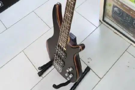 Ibanez Active 4 Strings Bass Guitar 15 Premium Quality