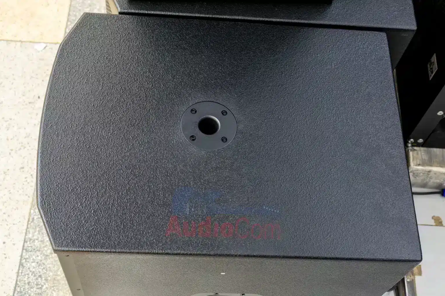 EV EKX-18SP Professional 18" Powered Subwoofer 2 EKX-18SP frequency response