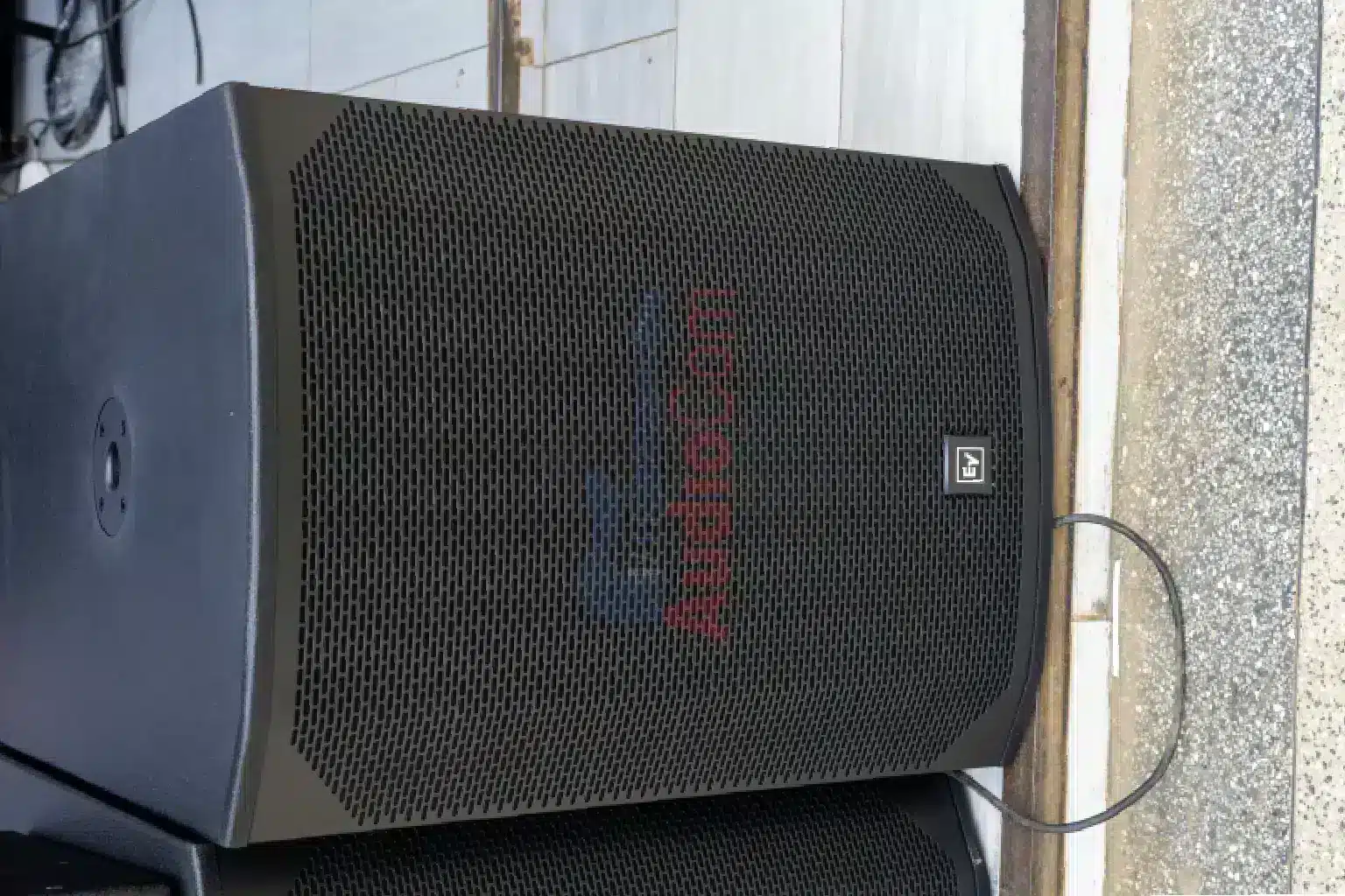 EV EKX-18SP Professional 18" Powered Subwoofer 4 EV EKX-18SP technical details