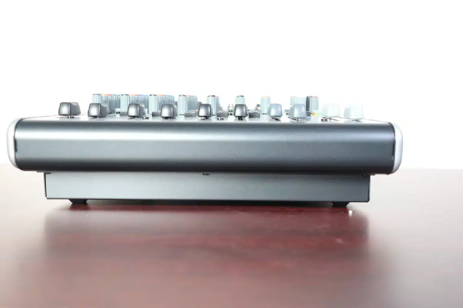Behringer Xenyx X1204USB reviews,