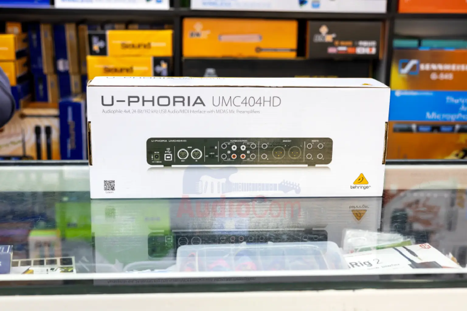 Behringer U-PHORIA UMC404HD 7 U-PHORIA UMC404HD compatibility