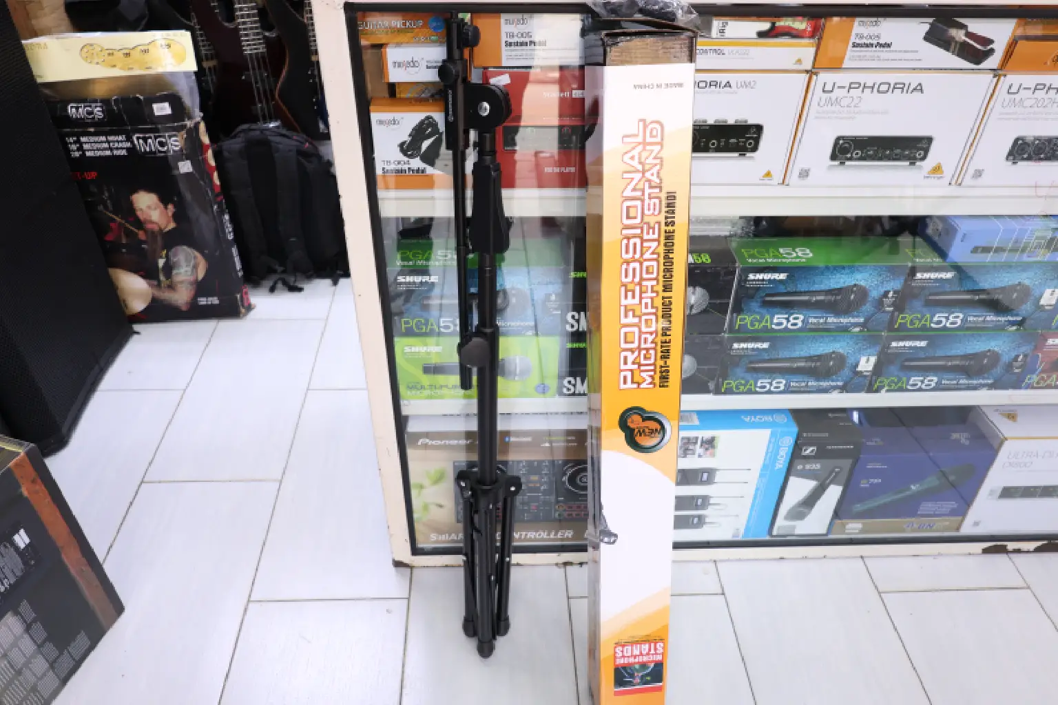 BOYONG BY-789 Mic Stand 1 BOYONG BY-789 mic stand height adjustment