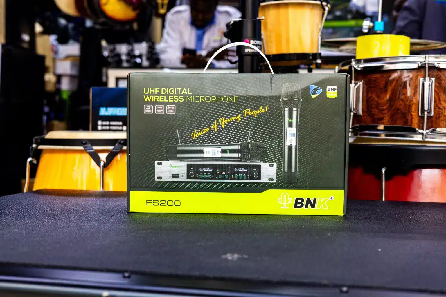 BNK ES200 UHF Digital Wireless Microphone 1 Professional UHF mic Nairobi