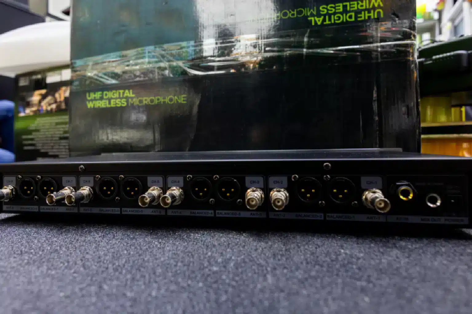 ES800CON UHF Digital Wireless Microphone 6 UHF wireless microphone Nairobi,