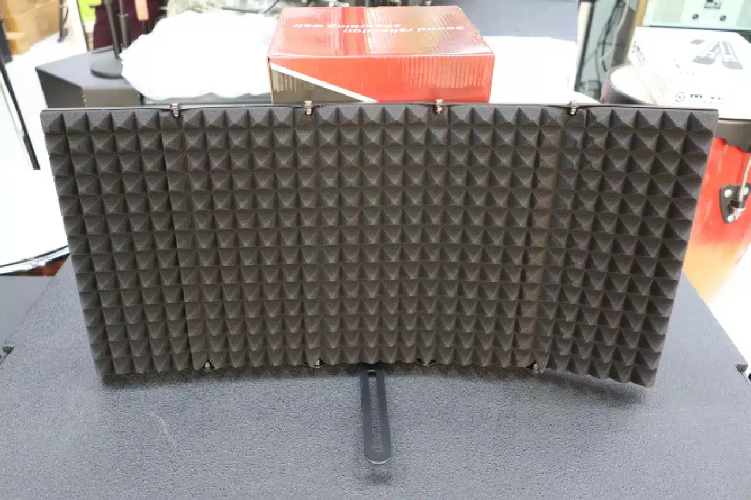 Sound Reflection Absorbing Wall 5 wall soundproofing