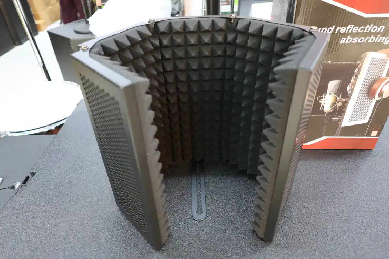 Sound Reflection Absorbing Wall 6 acoustic treatment