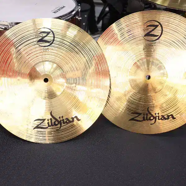 Zildjian (3) Zildjian Planet Z Crash Hi