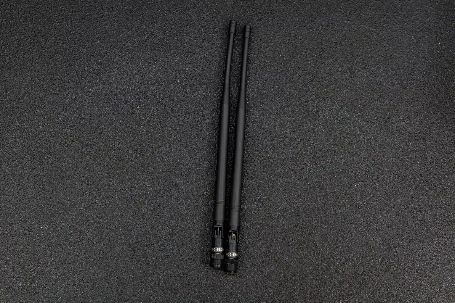 BNK CE5 UHF Digital Wireless Microphone 1 CE5 UHF Digital Microphone
