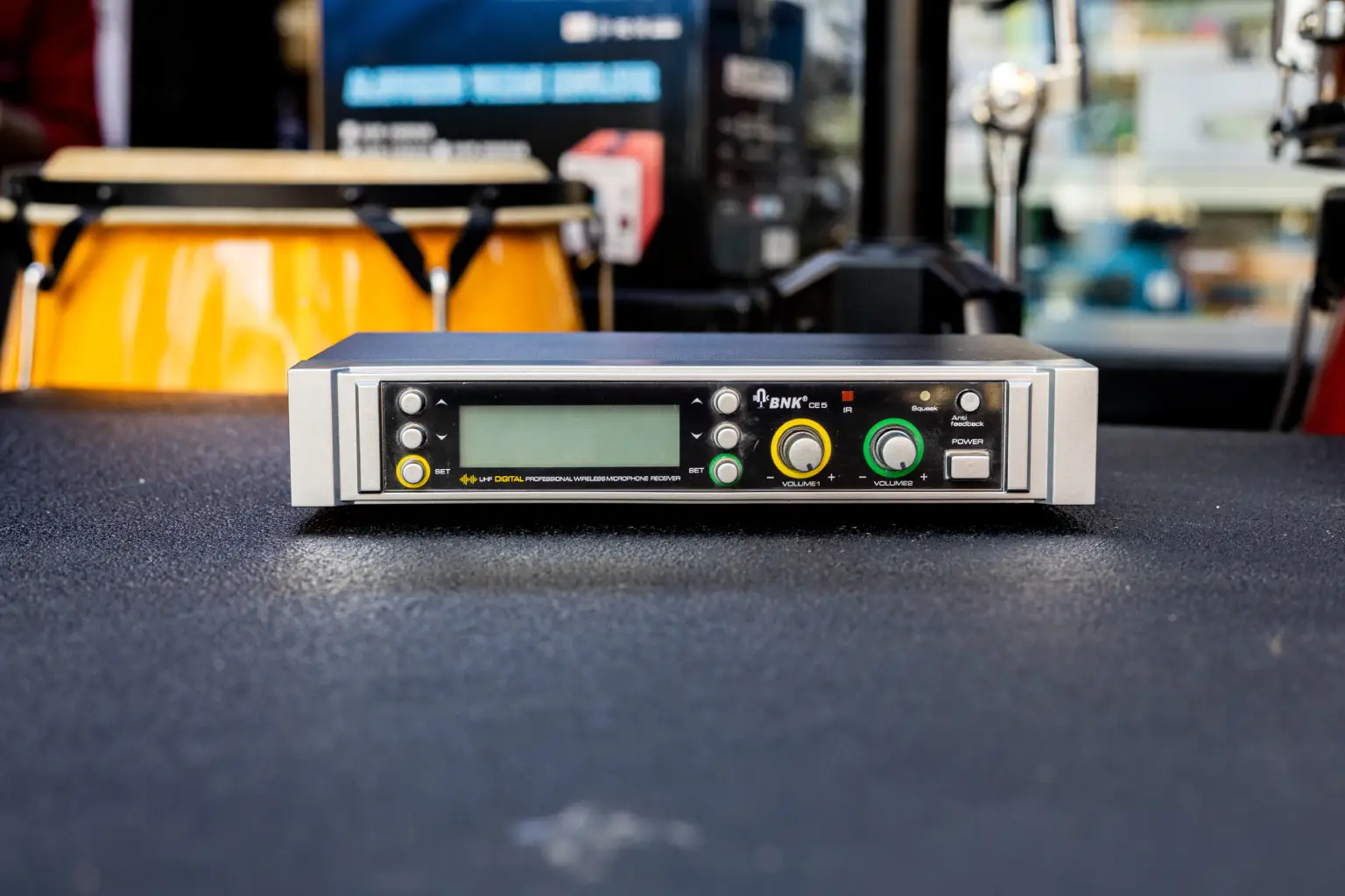 BNK CE5 UHF Digital Wireless Microphone 5 CE5