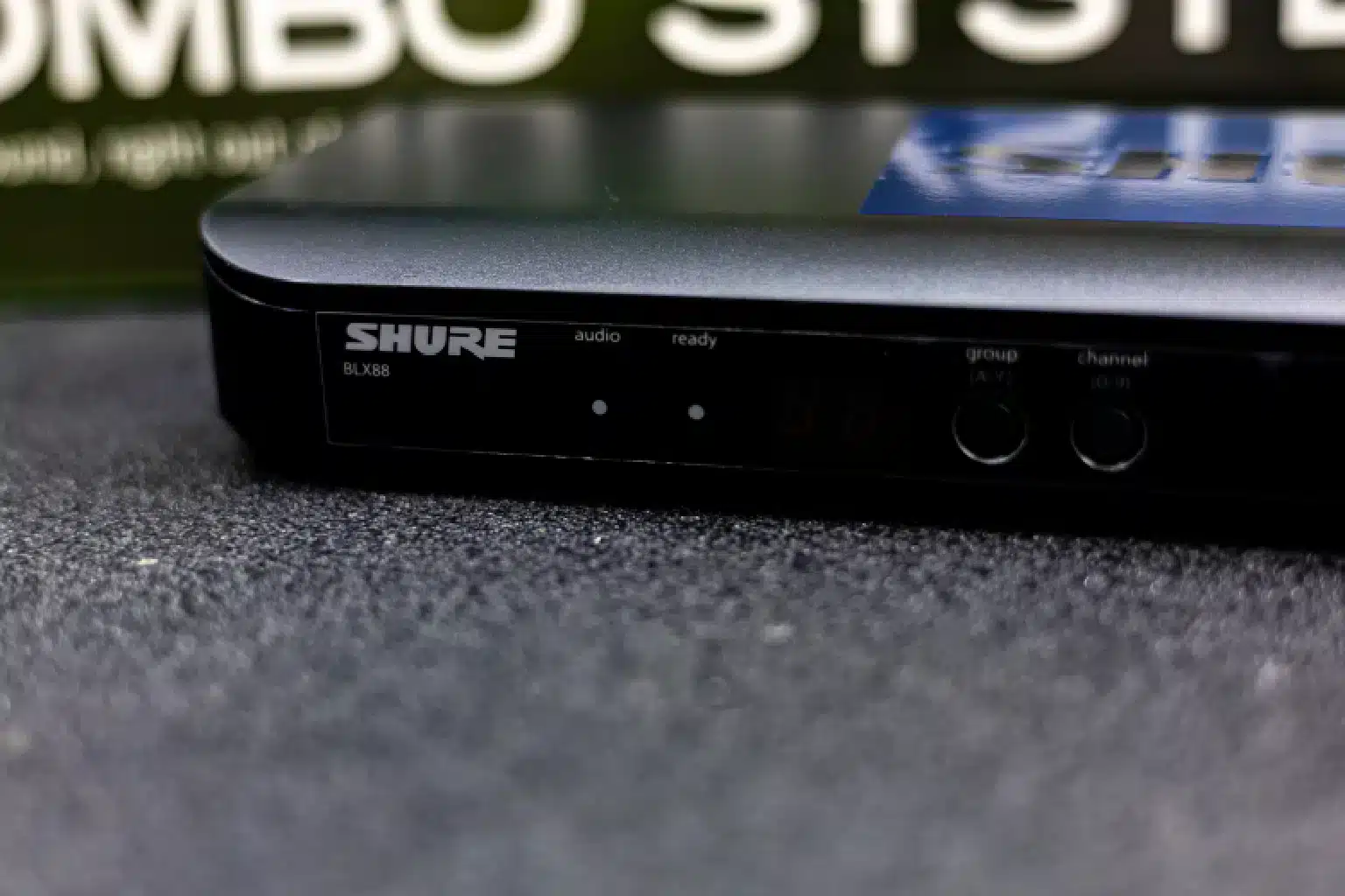 Shure PG58 2 Cardioid Dynamic Wireless Microphone 6 SHURE PG58-2 signal range