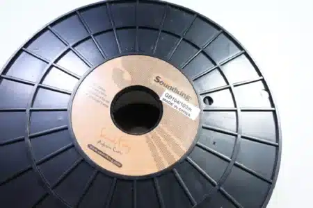 SoundKing GA202 Signal Cables 35 SoundKing GA202 Signal Transmission Cable