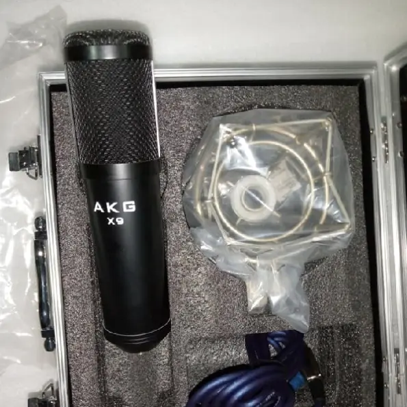 Rode AKG X9