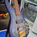 4 string bass guitar