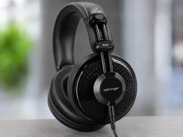 Behringer BH30 Kenya