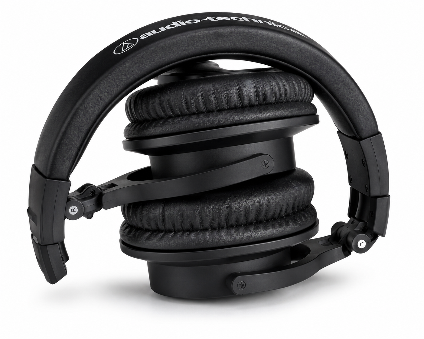 Audio-Technica ATH-M40x Professional Studio Monitor Headphone Price In Kenya – Accurate Headphones for Mixing, Tracking and DJ Monitoring 17 Audio-Technica ATH-M40x for sale Kenya