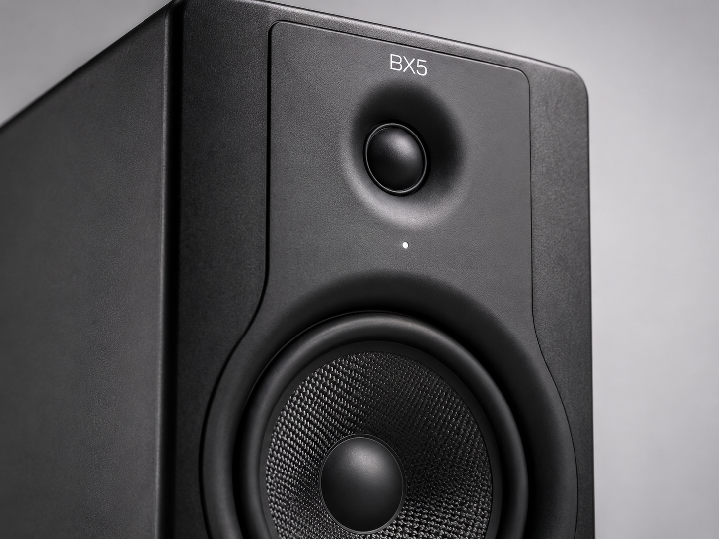 M-Audio BX5 D2 Studio Monitor – The Smart Choice for Home and Professional Studios 11 M-Audio BX5 D2 Price in Kenya
