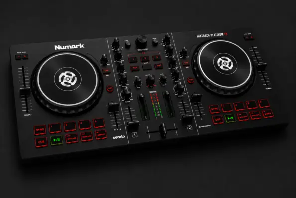 Numark Mixtrack Platinum FX