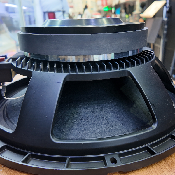 RCF L15X400 Woofer Kenya – Professional Bass Speaker for Serious Sound Systems 11 RCF L15X400 woofer Kenya