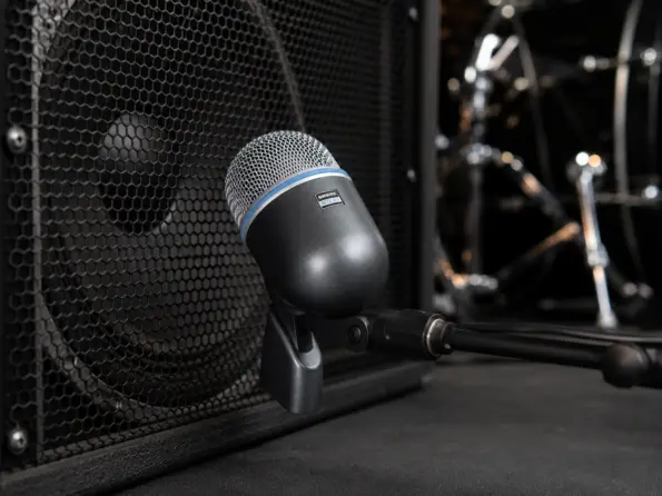 Shure BETA 52A church kick mic