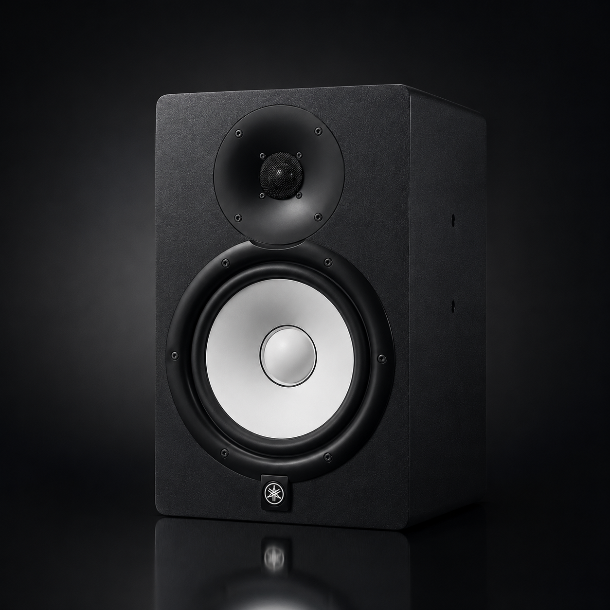 Yamaha HS8 Studio Monitor in Kenya: Professional Accuracy for Mixing, Mastering and Production 6 Yamaha HS8 Studio Monitor in Kenya