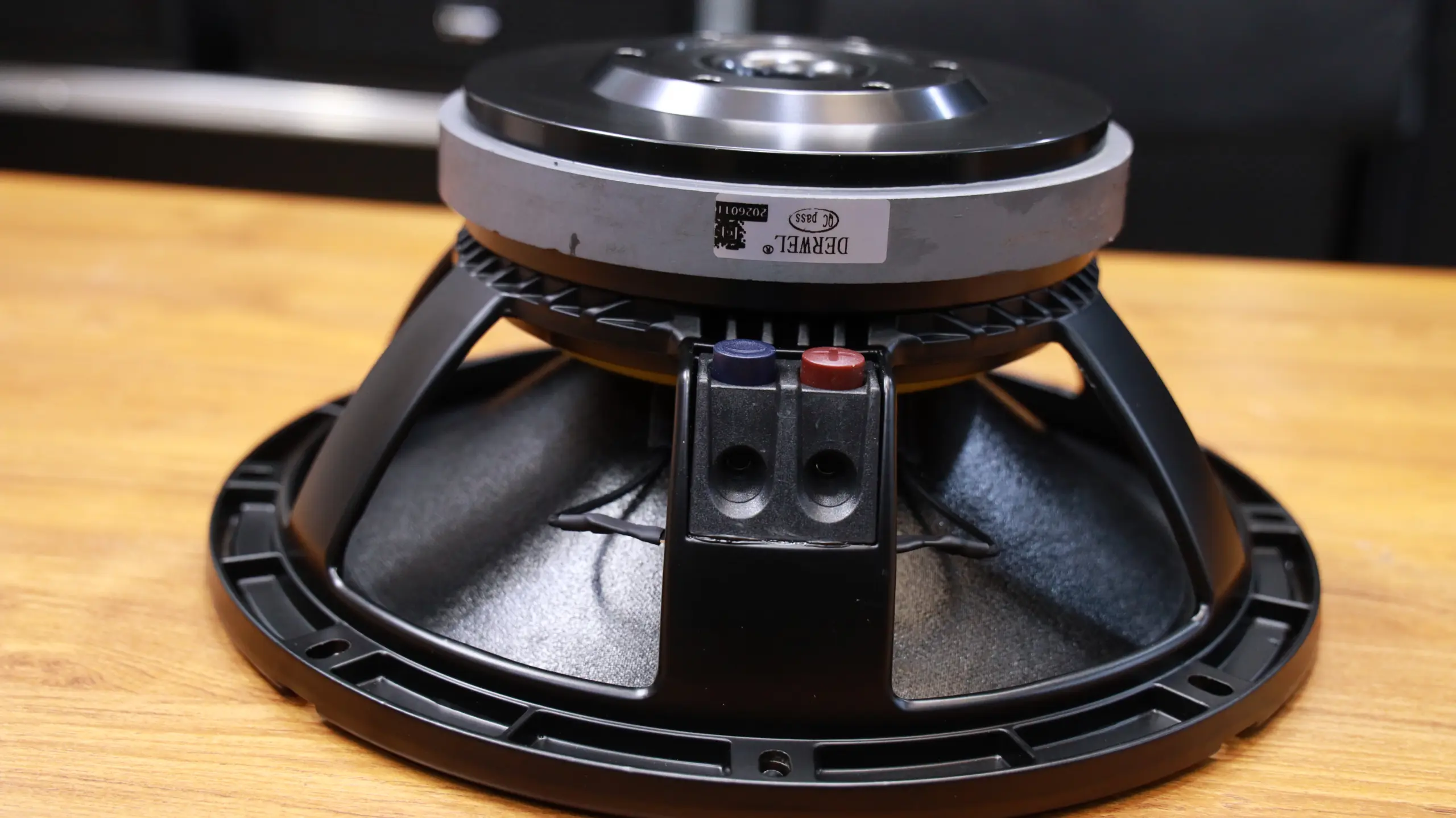 Why Professionals Choose the Derwel Precision 12WK301 for High-Performance Speaker Systems 7 Derwel 12WK301 Kenya