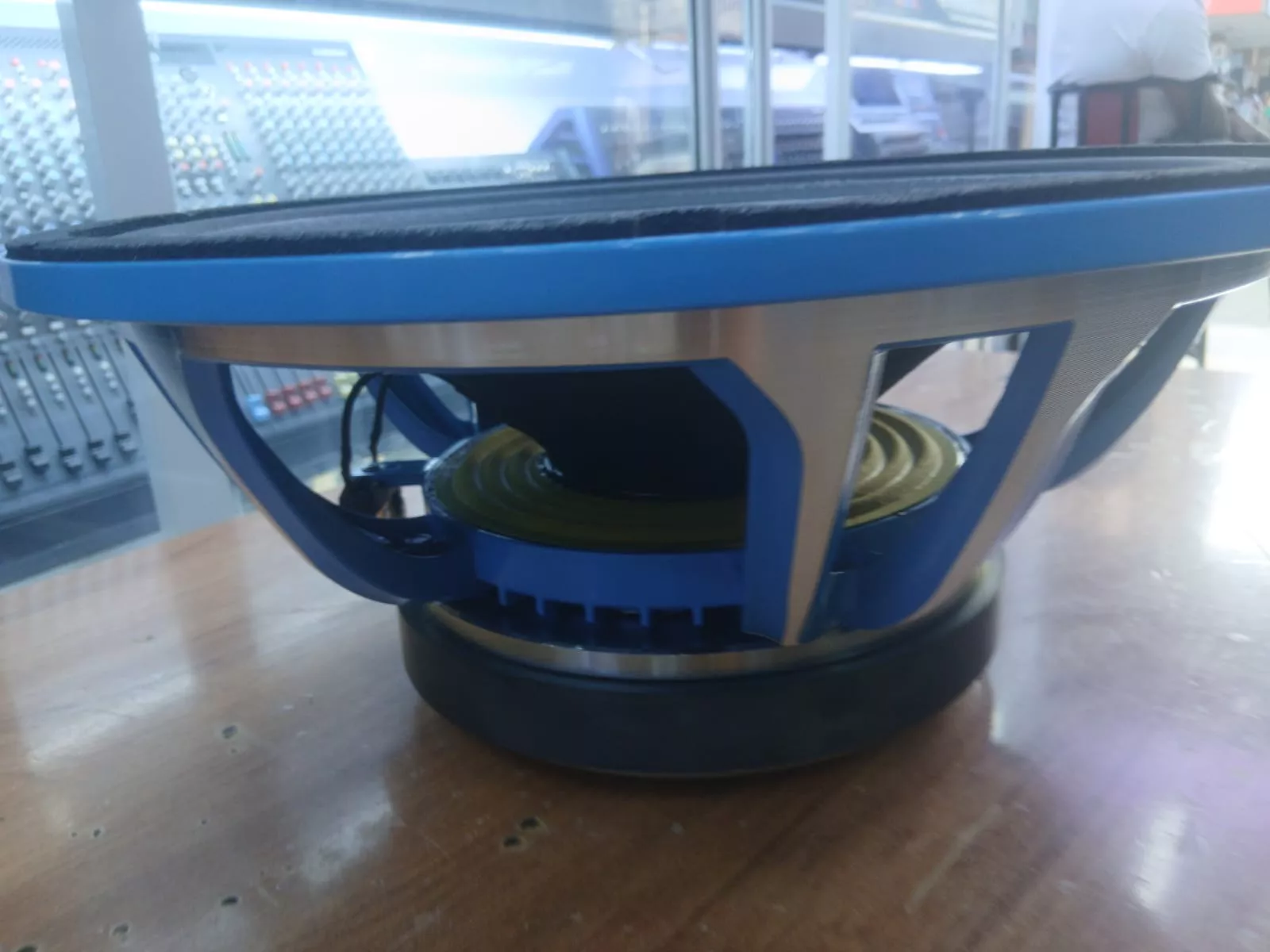 Derwel 15DE1200 Naked Speaker: A Strong 15-Inch Upgrade for Professional PA Systems 8 Derwel 15DE1200 speaker driver Kenya