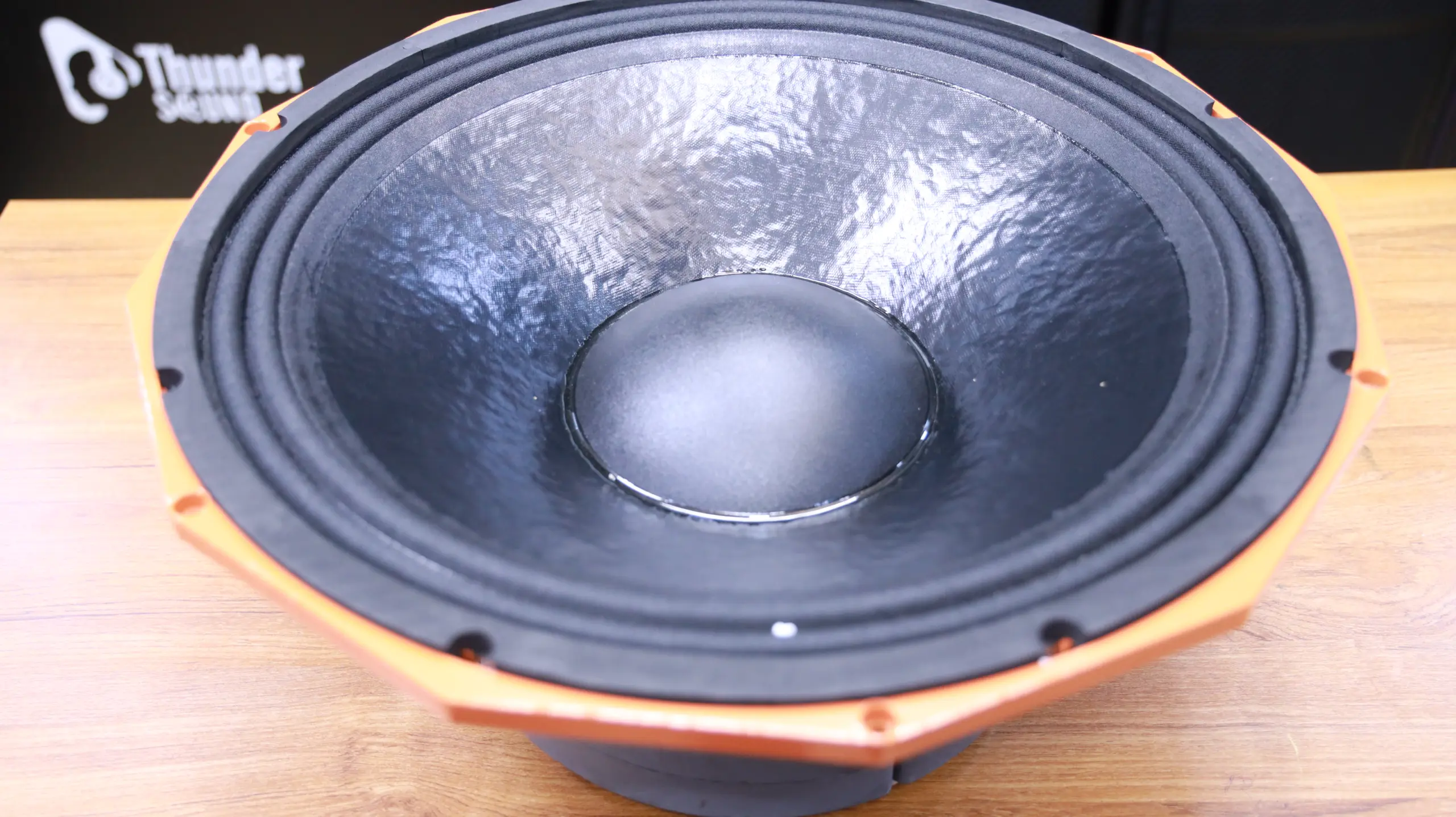 Derwell PD1852 Naked Speaker Driver for Powerful Professional Sound Systems 14 Derwell PD1852 Loudspeaker