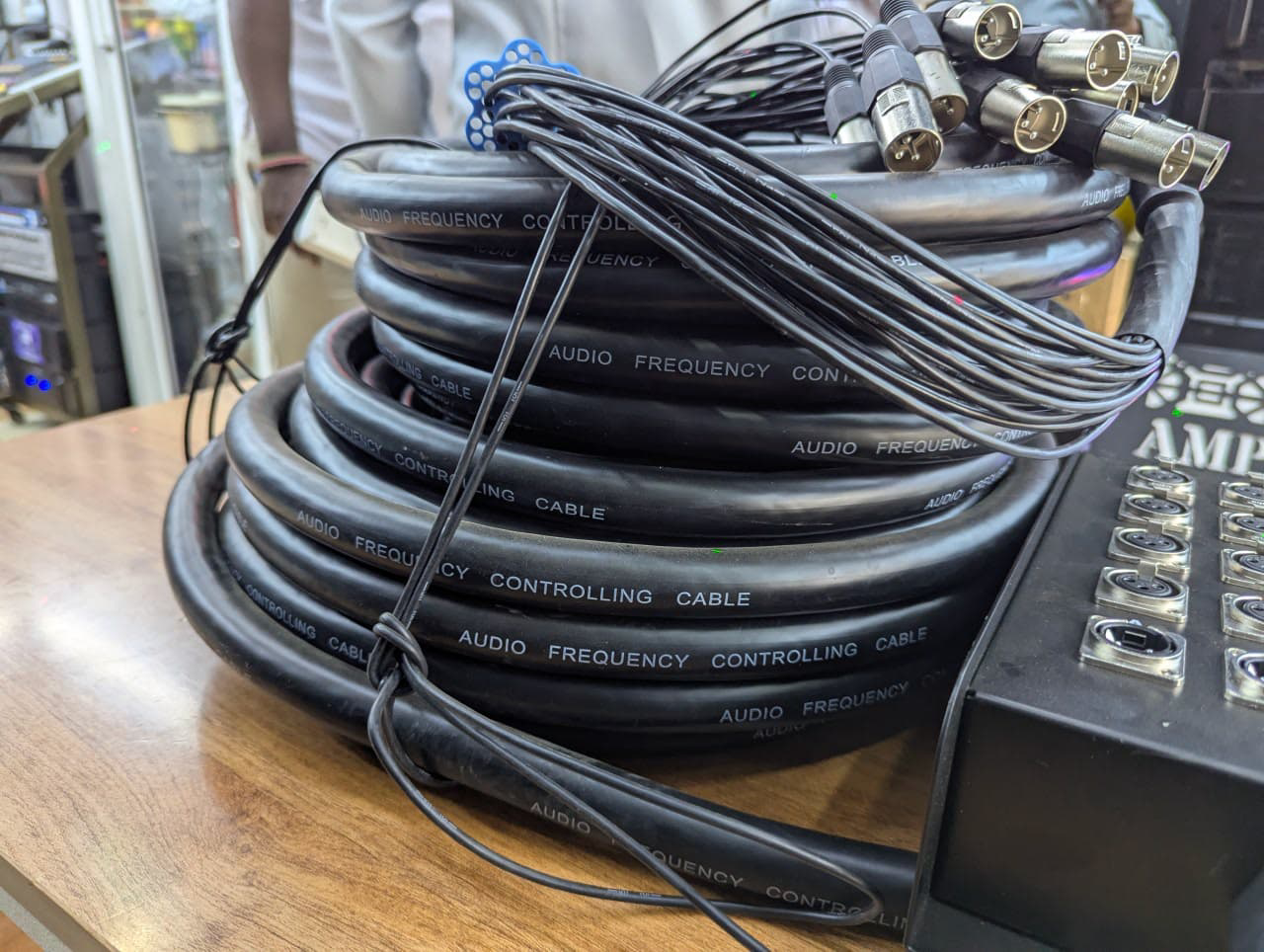 Soundking AH 106/30 Snake Cable for Cleaner Stage Wiring and Better Live Sound 14 Soundking AH 106/30 professional snake cable Kenya